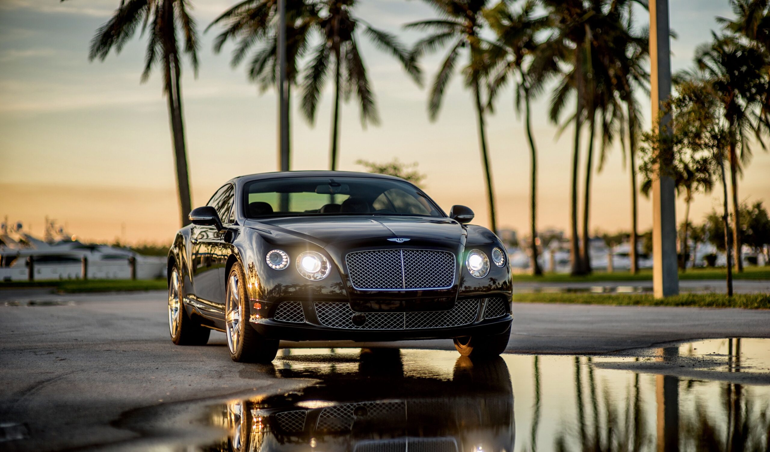 monthly car rental Dubai