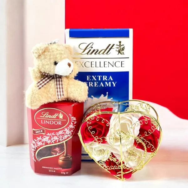 Send Valentine’s Day Gifts to Australia