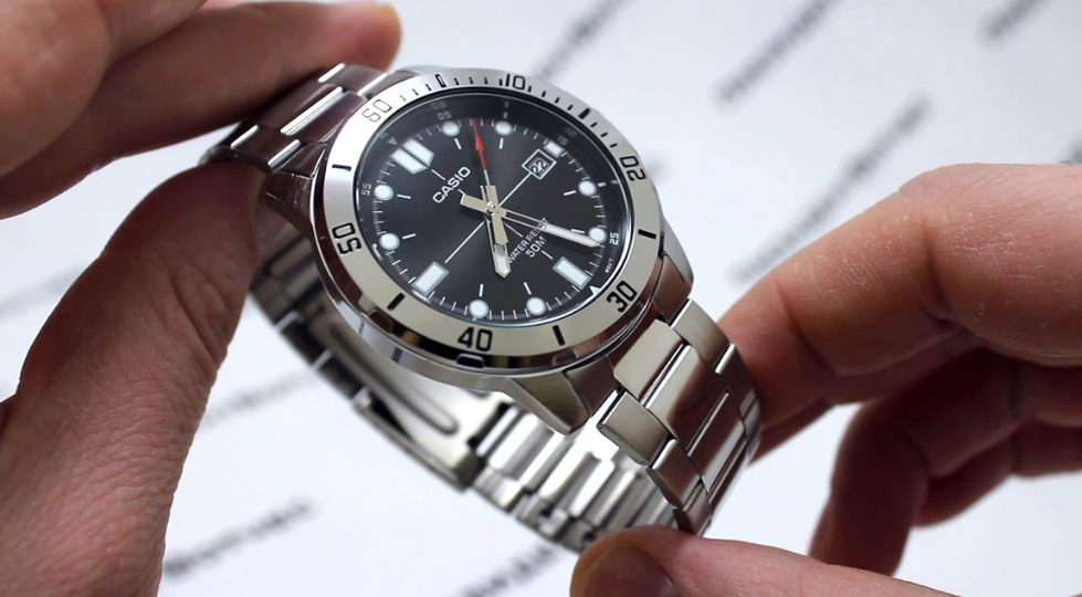 luxury watches price in pakistan