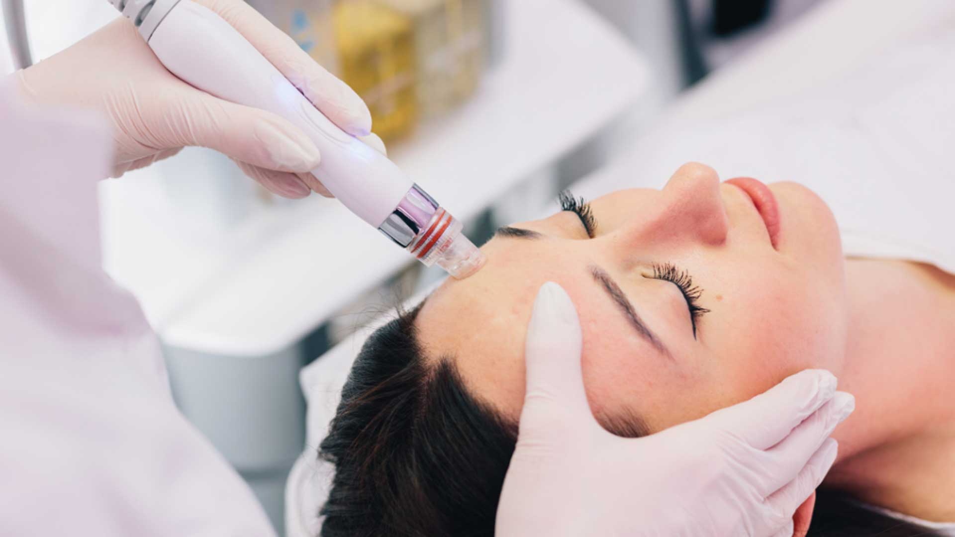 Why Should You Choose HydraFacial for Glowing and Healthy-Looking Skin: - Newsglo