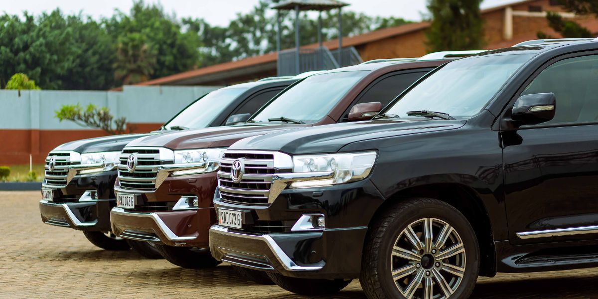 The Comfort of Seamless Travel: Why Smart Travelers Choose Reliable Airport Pickups - Newsglo