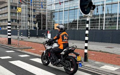 Bekijk alle mogelijke details over Goedkope Motorrijschool - Newsglo