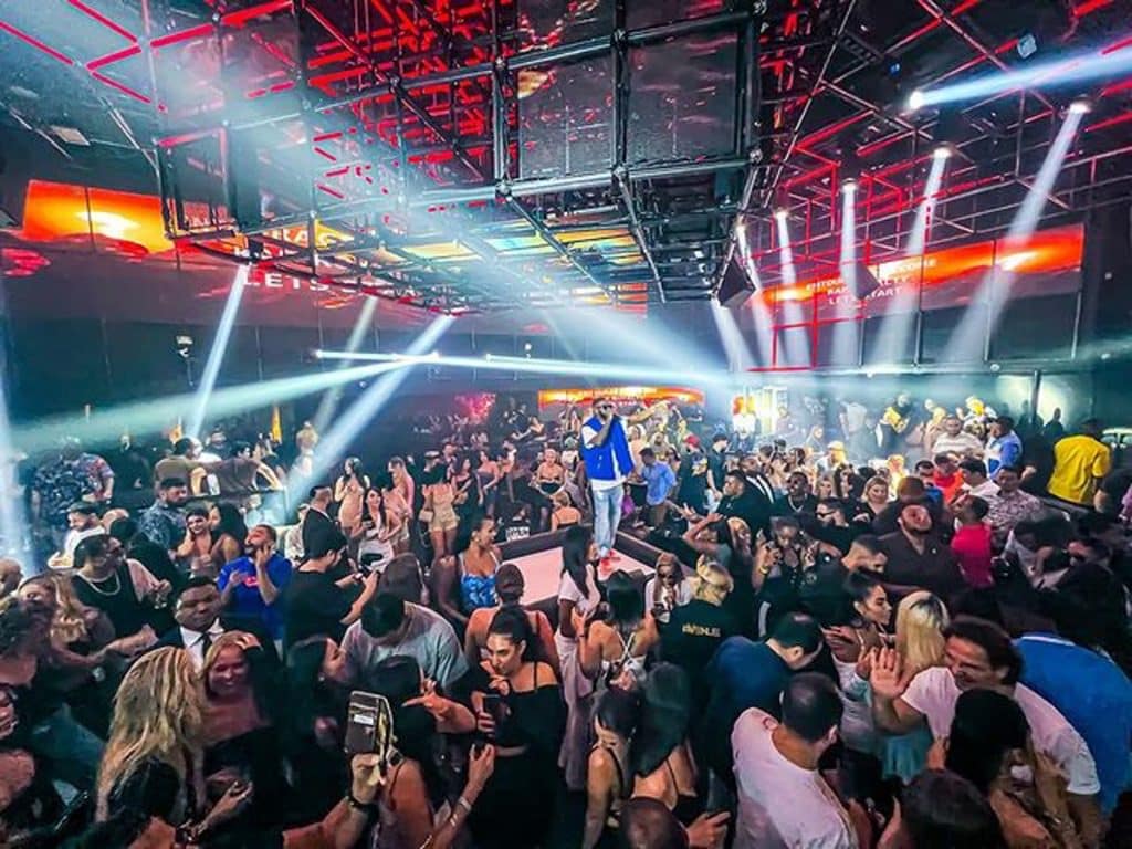 russian bar in dubai