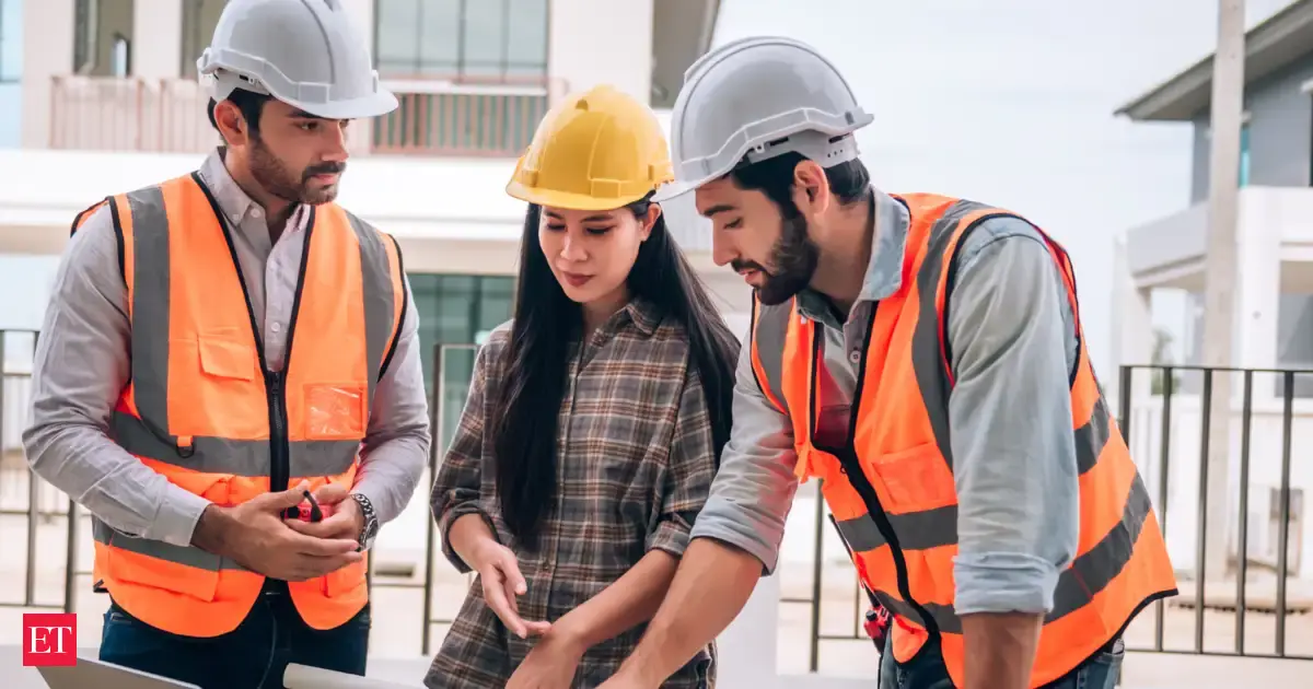 Key Design Considerations for Mission-Critical Data Centers in the UAE - Newsglo Key Design Considerations for Mission-Critical Data Centers in the UAE - Newsglo