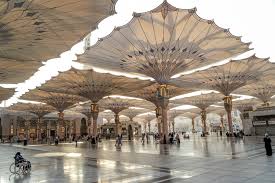 Are There Affordable Umrah 2025 Packages for Families and Groups? - Newsglo Umrah 2025 Packages