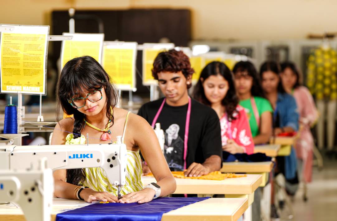 The Fashion Design Industry and the Growing Potential in Education! - Newsglo The Fashion Design Industry and the Growing Potential in Education!