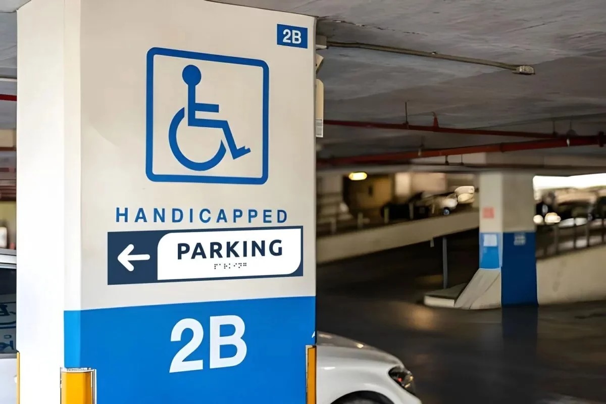 Inclusivity and Compliance: The Complete Guide to ADA Bathroom Signs - Newsglo