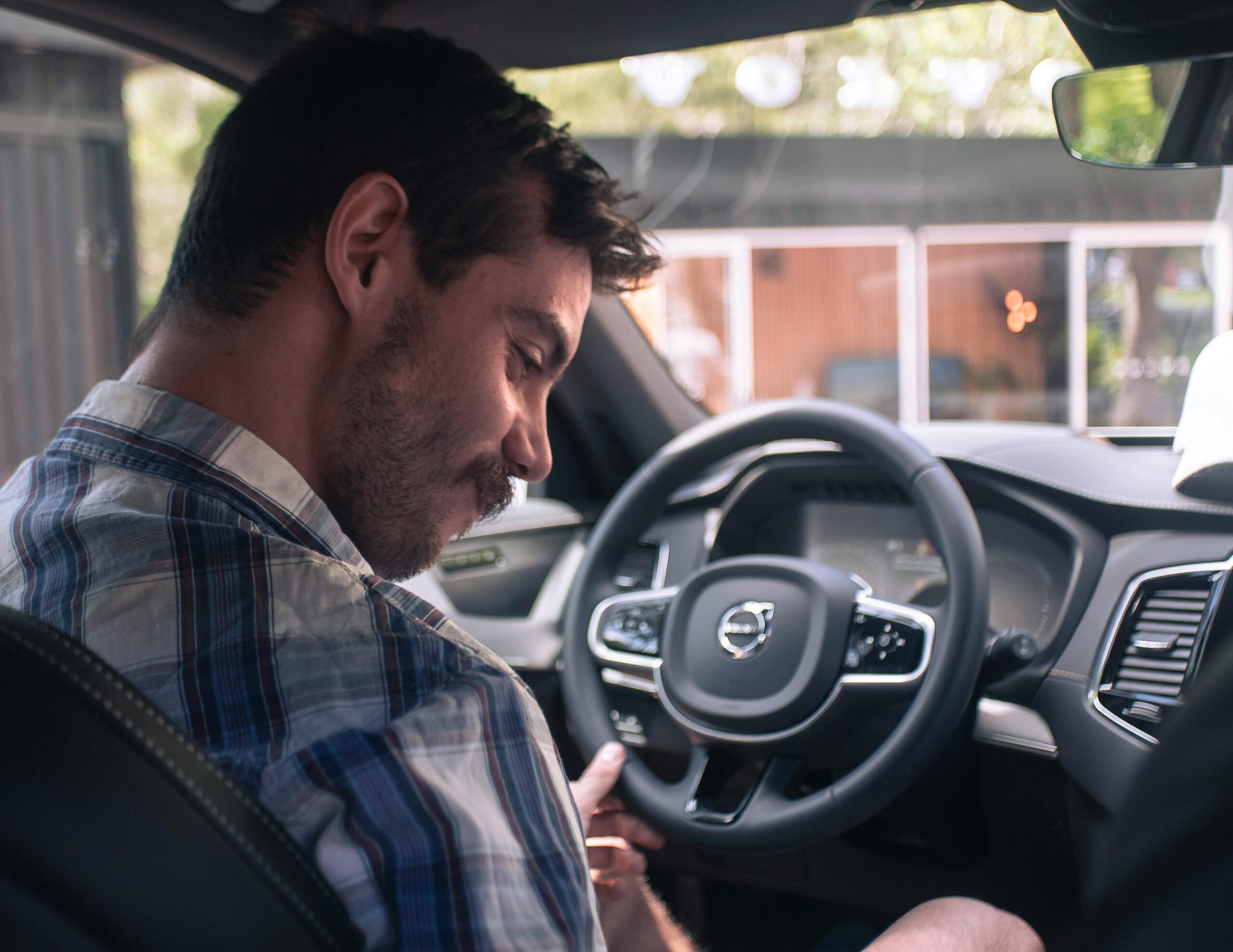 rent-a-car-lahore-to-gujranwala