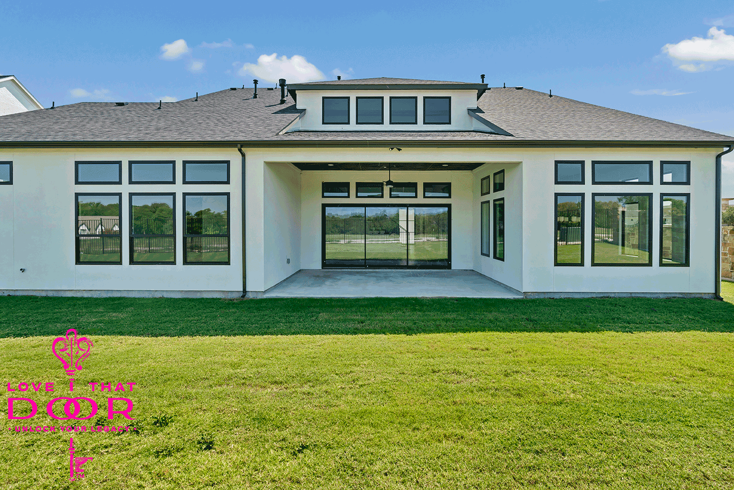 Why Is the Best Indoor-Outdoor Living Upgrade Lift and Slide Patio Doors? - Newsglo