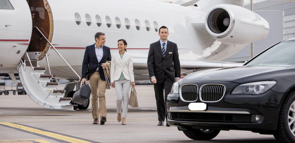 Why Is A Limo The Best Option For Early Flights?