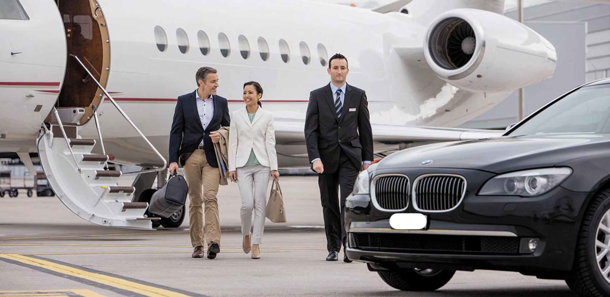 Why Is A Limo The Best Option For Early Flights?