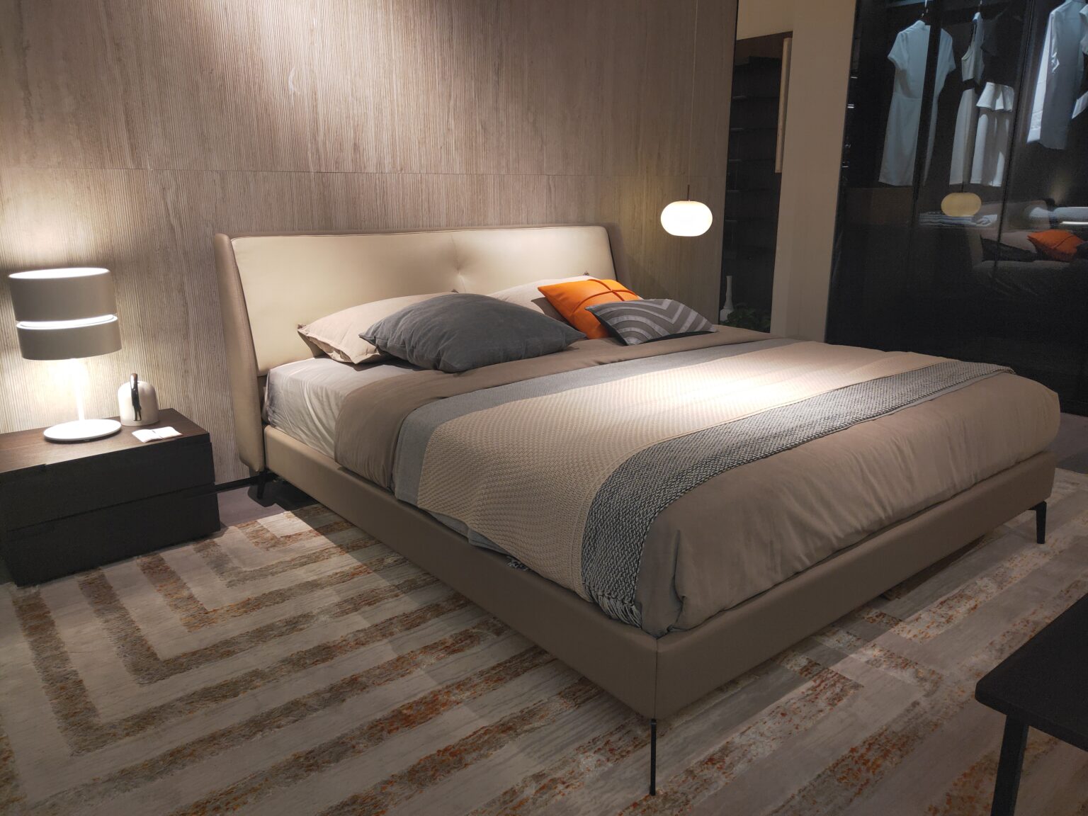 Double Bed – Guide to Double Bed Price in UAE & Beds for Sale in Dubai - Newsglo Double Bed – Guide to Double Bed Price in UAE & Beds for Sale in Dubai - Newsglo