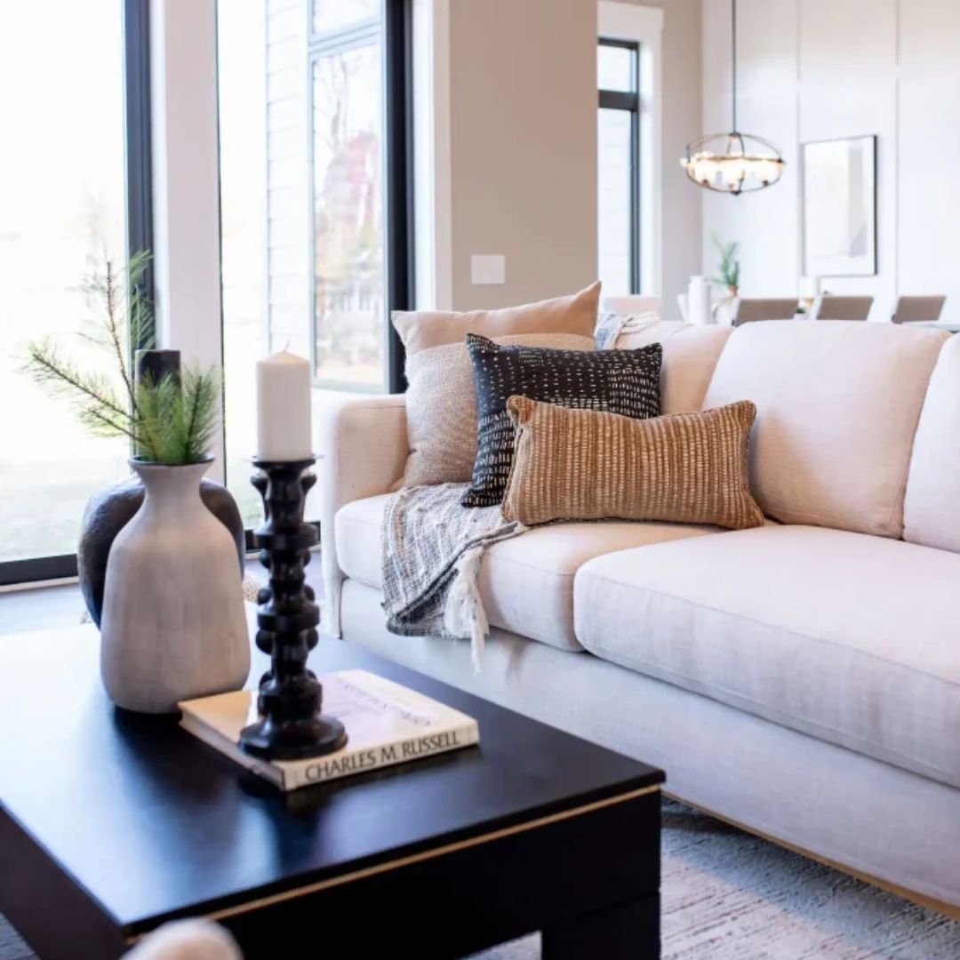 How Does Home Staging In Northeast Ohio Drive Faster Property Sales? - Newsglo home staging in Northeast Ohio