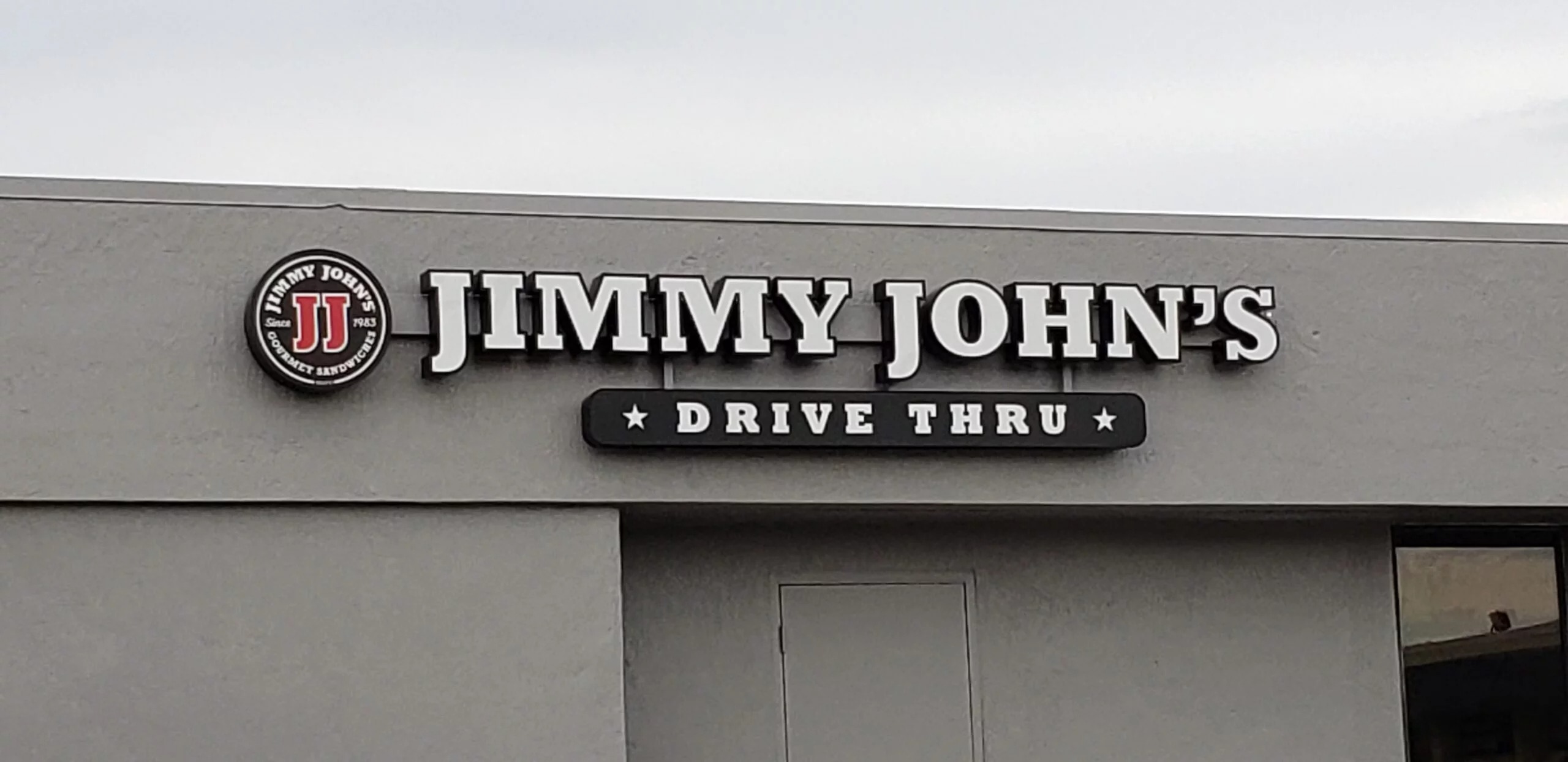 Lighting Up the 305: The Ultimate Guide to Channel Letter Signs in Miami - Newsglo