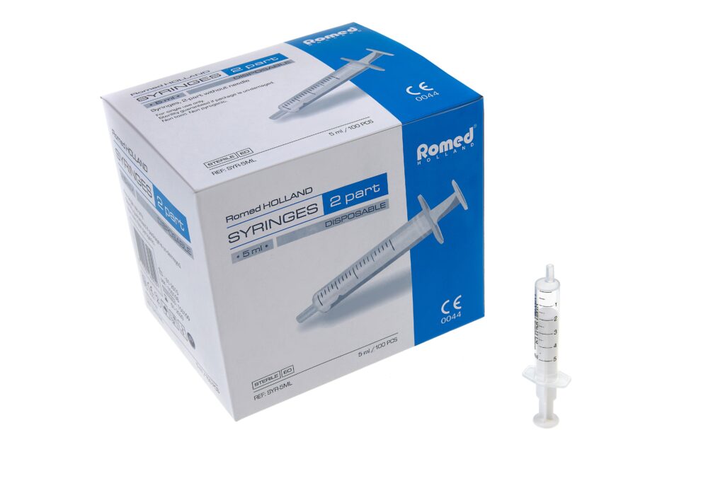 Affordable wholesale sterile syringes and needles by Romed Holland in bulk medical packaging