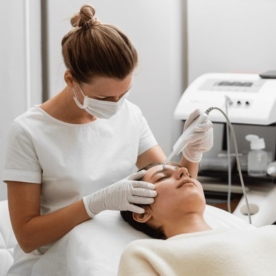 أفضل أطباء الجلدية في مسقط