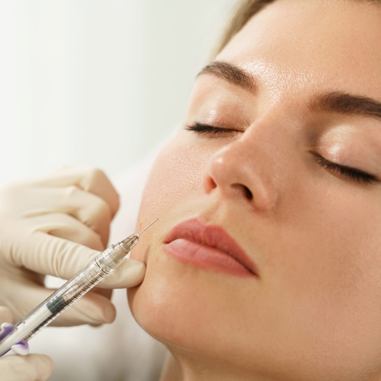 Achieve Radiant Skin with the Best Regenerative Treatment for Face at Rock Health Clinic Birmingham - Newsglo Achieve Radiant Skin with the Best Regenerative Treatment for Face at Rock Health Clinic Birmingham - Newsglo